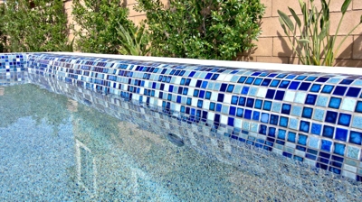Pool edge tilework Photo