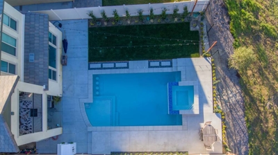 Pool and spa combination from above Photo