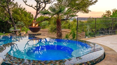 Infinity edge spa Photo