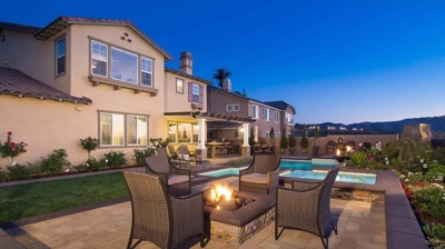 Outdoor Seating Photo