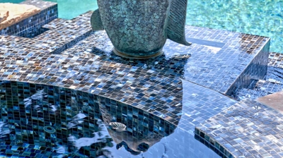 Water in a tiled jacuzzi Photo