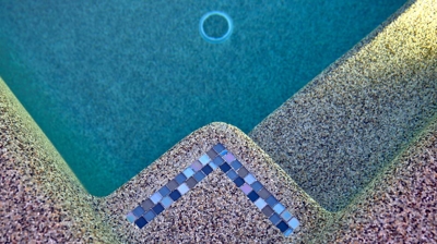 Up close view of pool interior and tile Photo