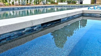 Custom spa and pool detail Photo