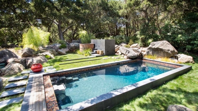 Relaxing California pool surrounded by natural beauty Photo