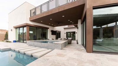 Relaxing poolside Photo