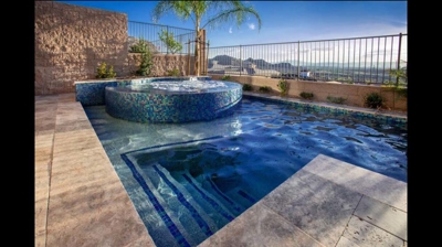 Infinity edge spa and pool Photo